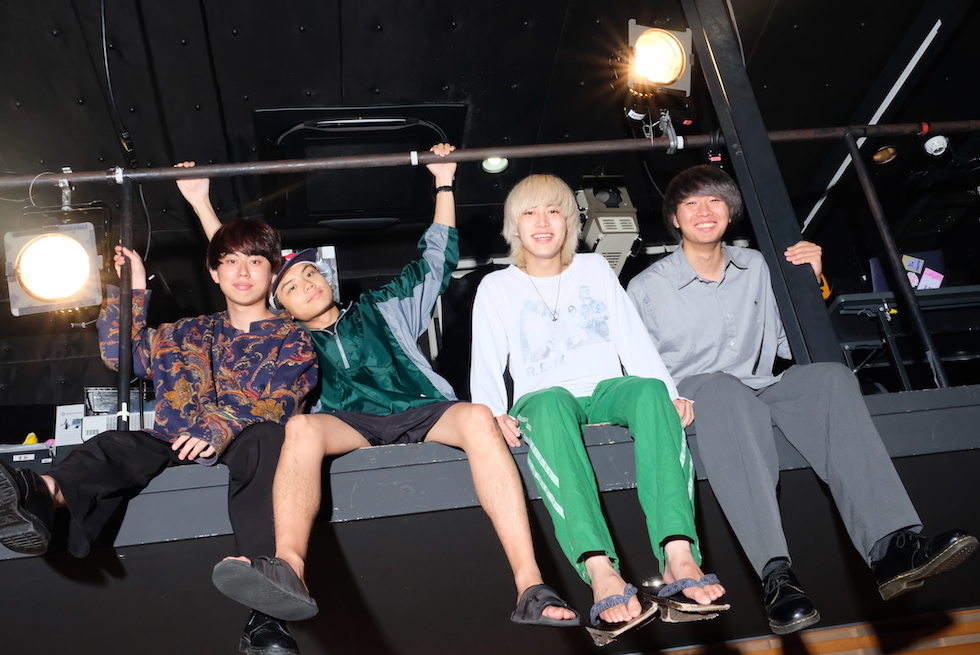 ヤングスキニー かやゆー サイン入り 廃盤 ヤングスキニーかやゆーサイン - メルカリ